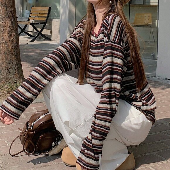 Burgundy Women's Casual Preppy Striped Print Crew Neck T-Shirt - Picture 4 of 8